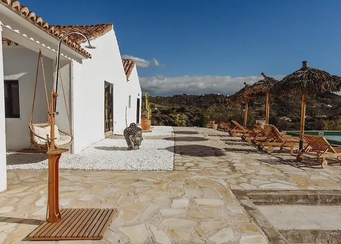 Elements Bed & Breakfast Comares