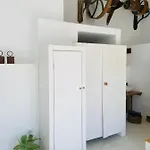 Elements 4*