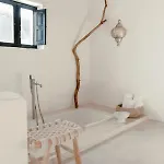 Elements B&B